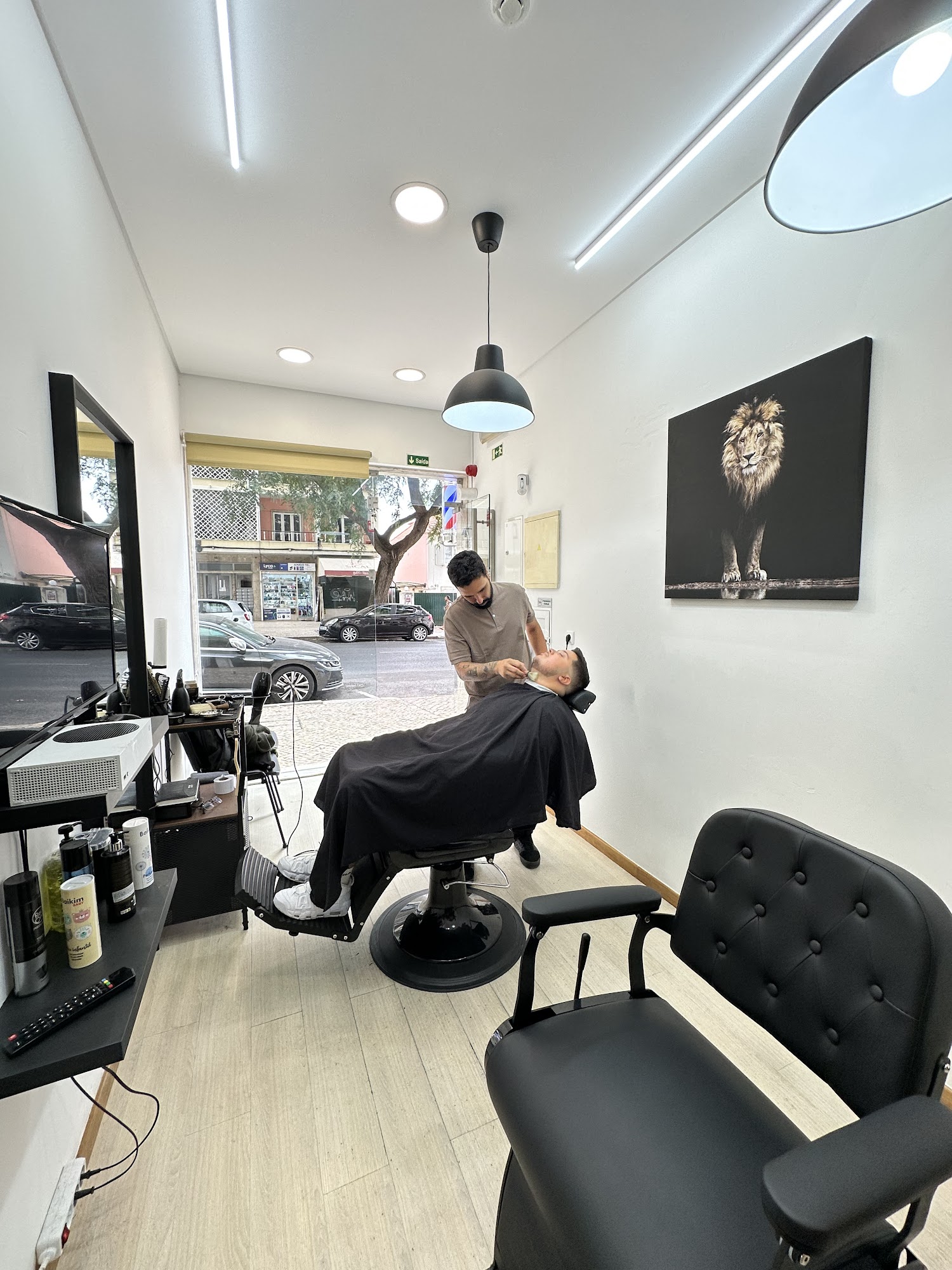 Nexus Barbearia & Cabeleireiro